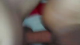 Mainit na naghahanap babe sucks isang titi sa sahig