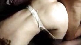 Ang skinny redhead ay fucked sa pamamagitan ng pool