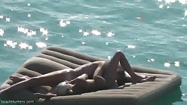 Napakarilag Latina Sa Big Beautiful Tits