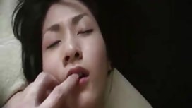 CFNM yoga babes cumswapping sa grupo
