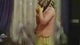 May buhok na kulay-kape Cutie Marley Mapagmahal Fucked