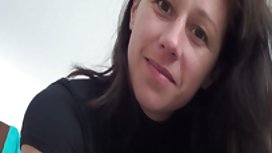 Busty Babe Binibigyan Hate Blowjob